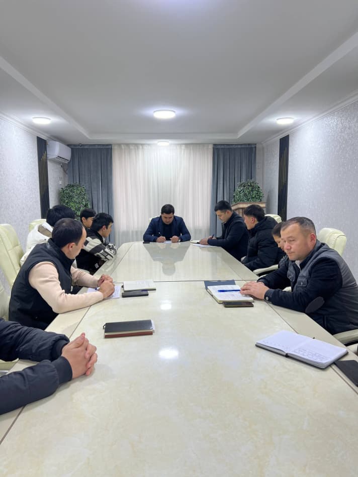 Oqoltin tumani hokimi Xusnitdin Suvonov o‘ziga biriktirilgan yoshlar bilan ochiq va samimiy muloqot o‘tkazdi.