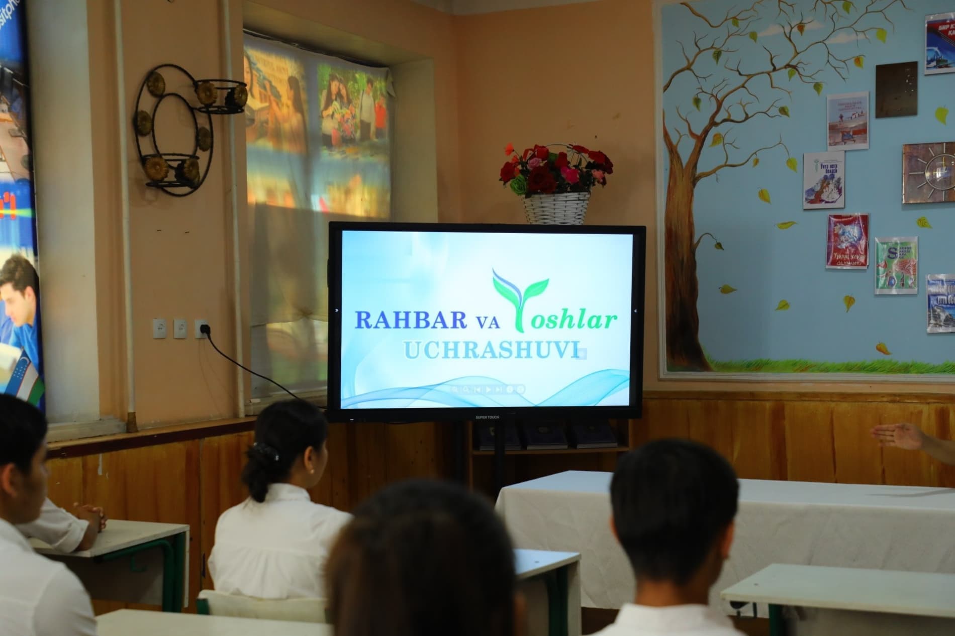 Payshanba — yoshlar kuni” doirasida 3-son texnikum o‘quvchilari bilan uchrashuv tashkil etildi