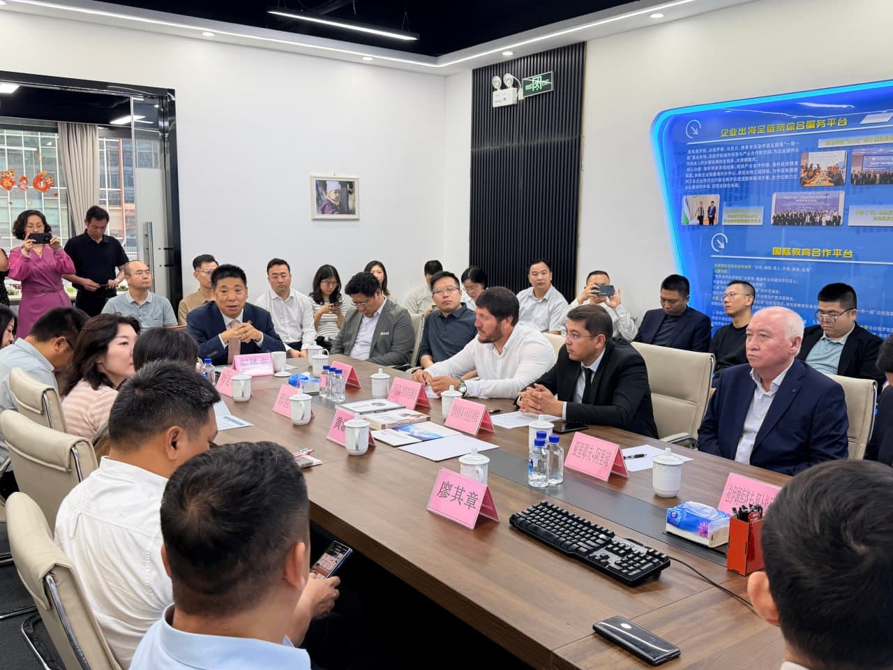 Guliston— Guanchjou: hududlararo hamkorlik yangi bosqichda