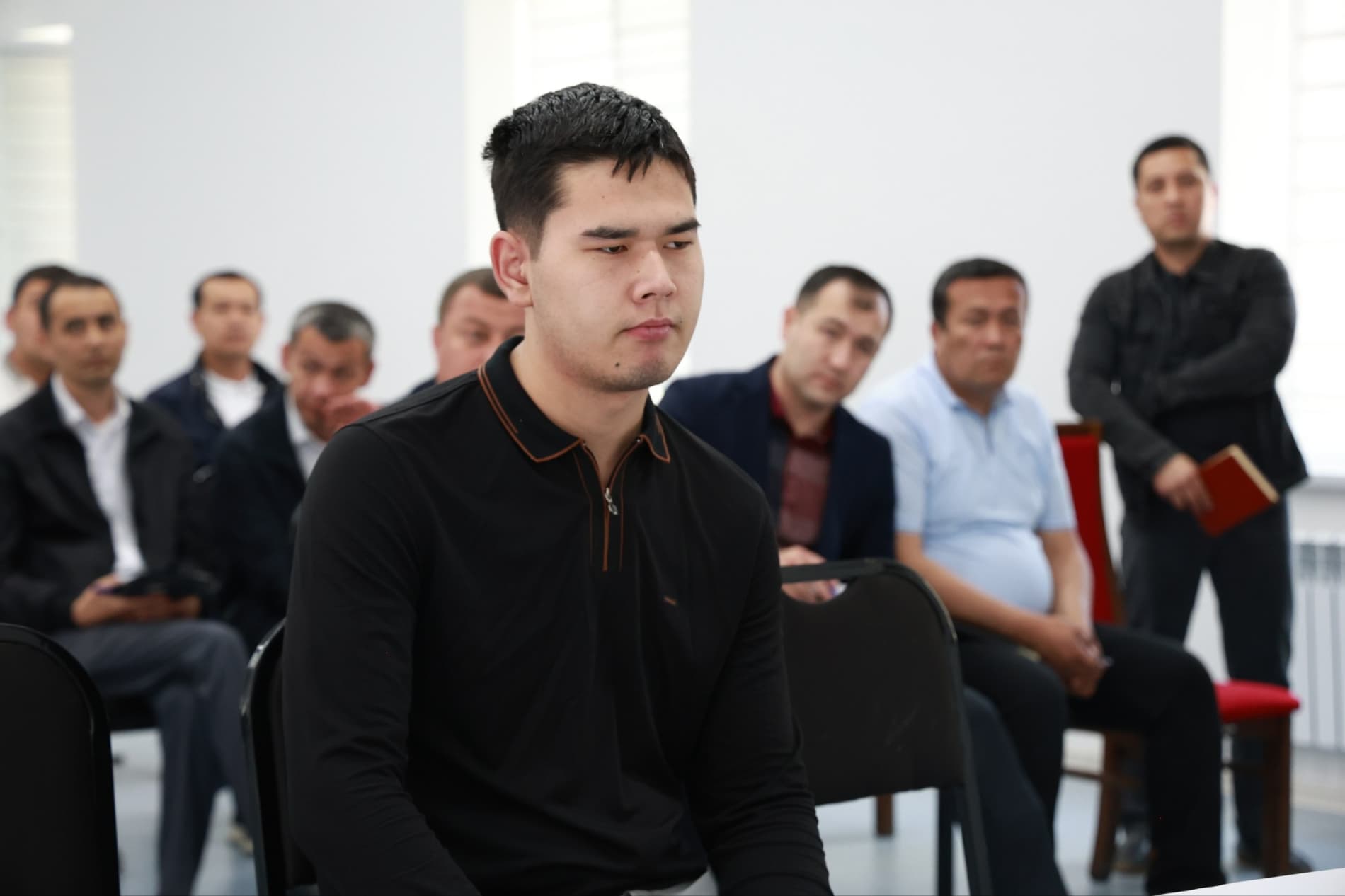 Guliston shahrida hokim va yoshlar uchrashuvi bo‘lib o‘tdi