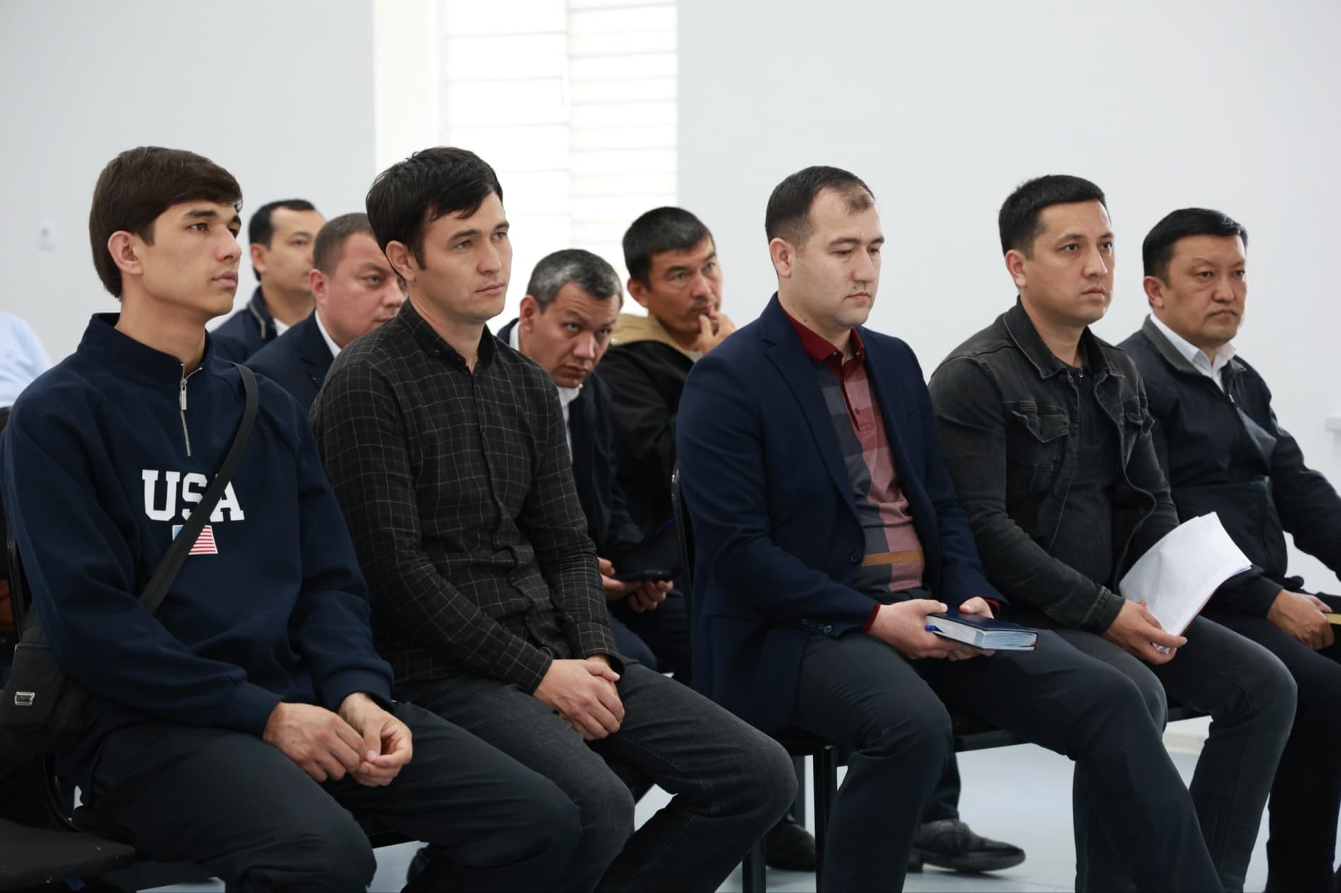 Shahar hokimining sport murabbiylari bilan uchrashuvi bo‘lib o‘tdi