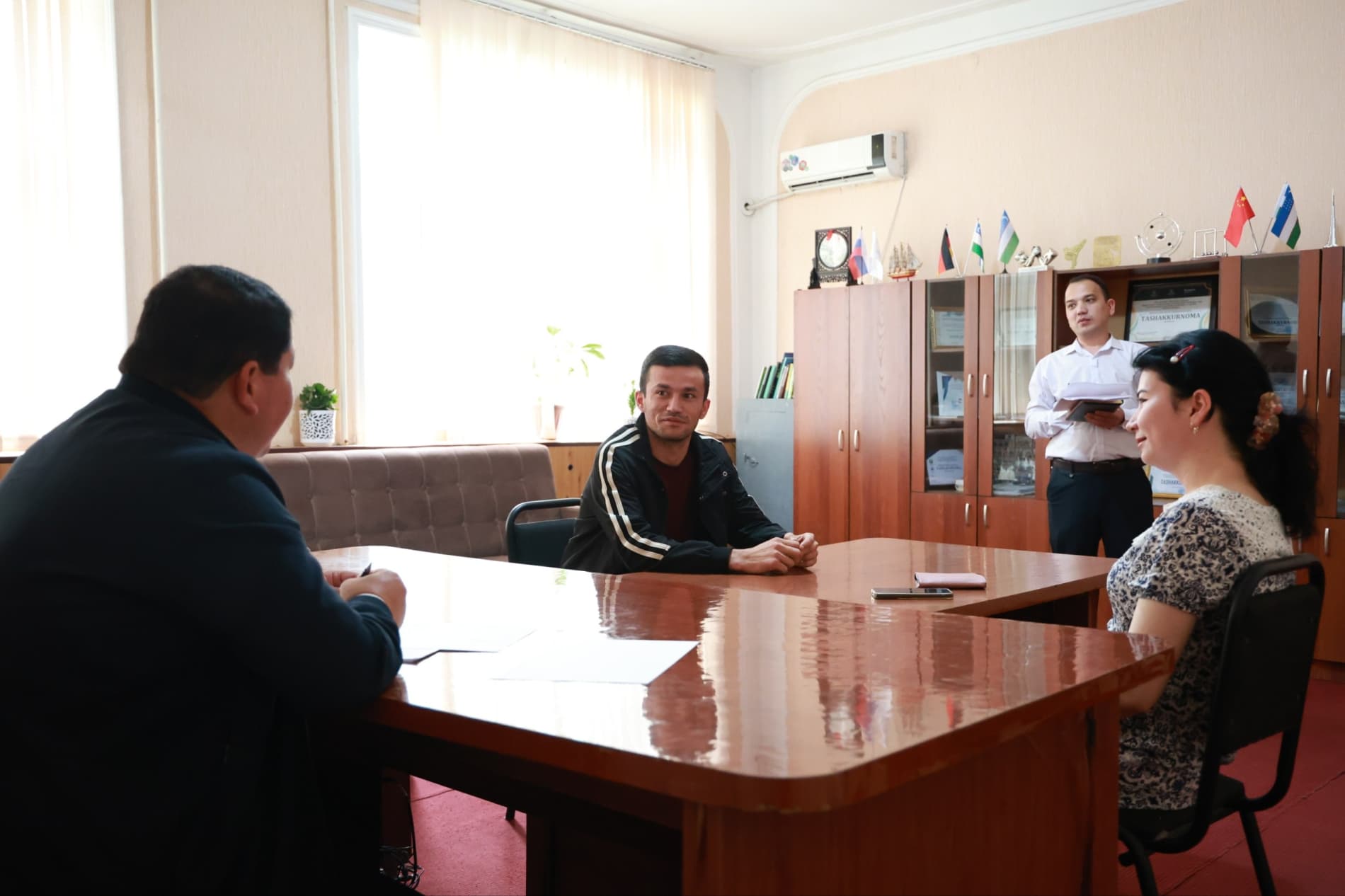 Guliston shahrida hokim va yoshlar uchrashuvi bo‘lib o‘tdi
