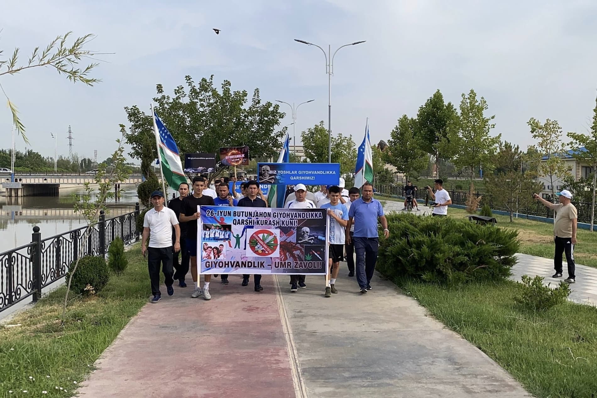 «Biz giyohvandlikka qarshimiz!» shiori ostida yurish marafoni o‘tkazildi