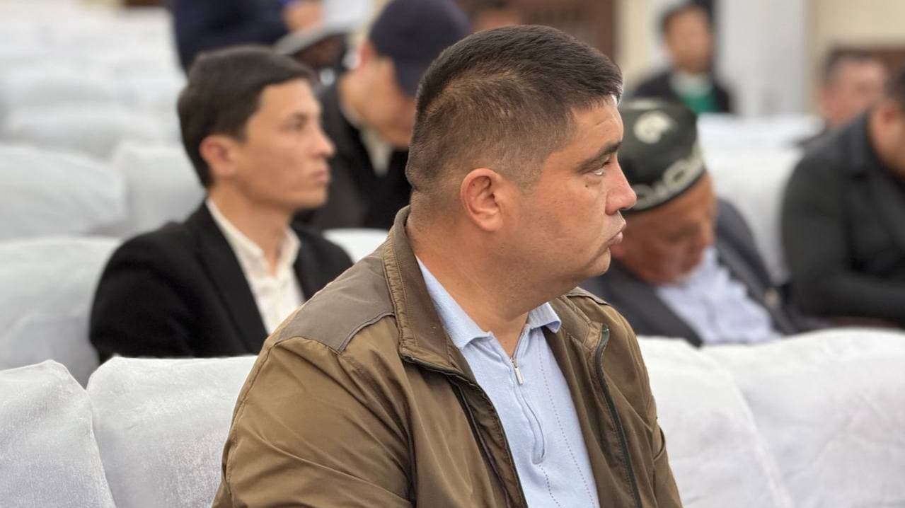 Ulug‘nor tumani hokimi M.Axmadjonov boshchiligida “Hokimlik soati” yig‘ilishi o‘tkazildi