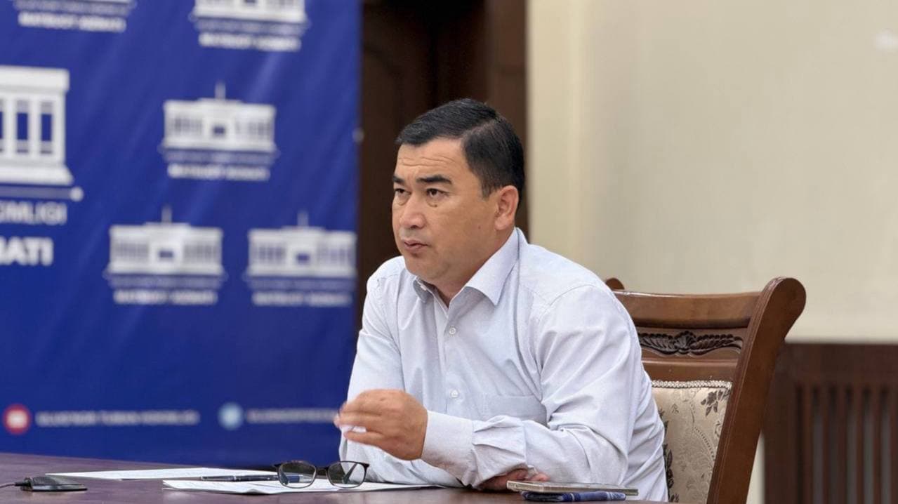 Ulug‘nor tumani hokimi M.Axmadjonov boshchiligida “Hokimlik soati” yig‘ilishi o‘tkazildi