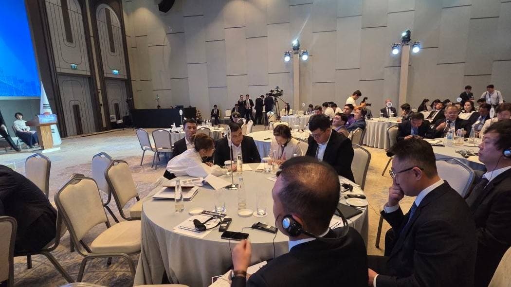 Ulug‘nor tumani hokimi xalqaro forumda: yangi investitsion loyihalar muhokama qilinmoqda