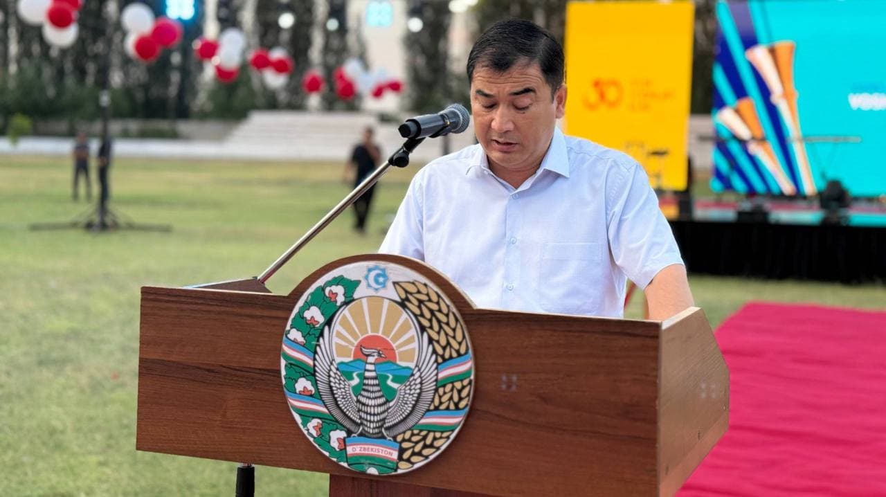 Youth Day Gala Concert Held in a Festive Atmosphere