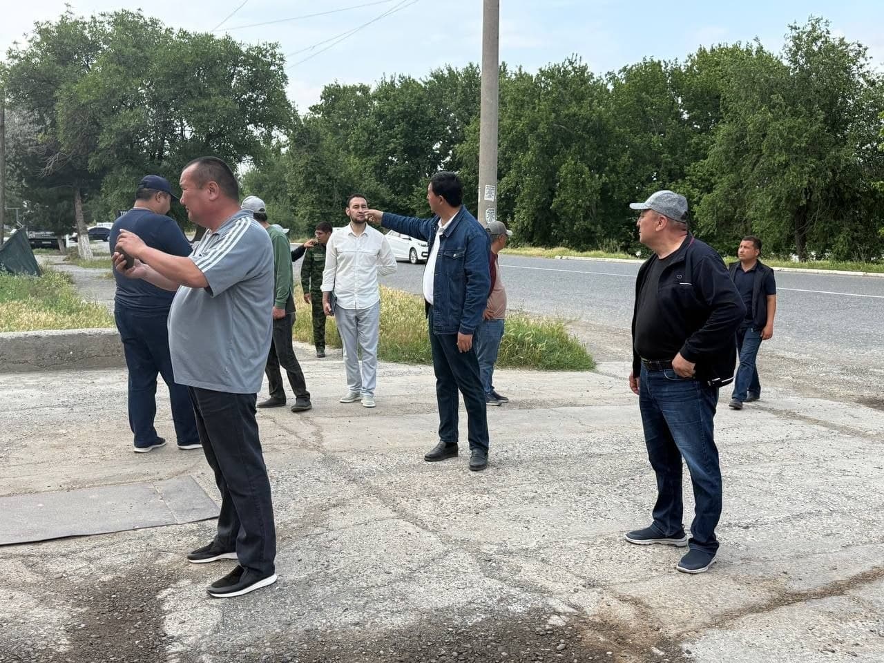 Bekobod shahrida navbatdagi bunyodkorlik ishlari jadallik bilan davom etmoqda