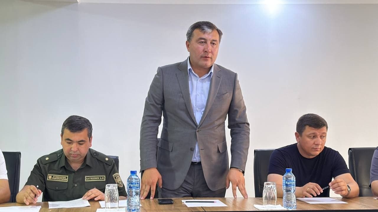 "RAHBARLAR VA YOSHLAR UCHRASHUVI"DA: kutilmagan keskin savollar bo‘ldi, javoblar esa o‘tkir, aniq va ochiq yangradi