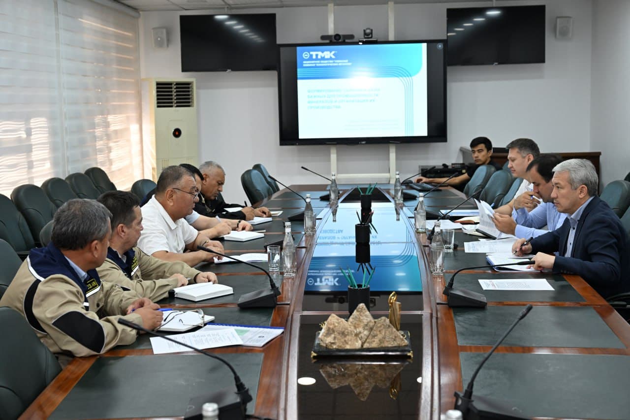Meeting between the management of JSC ‘NGMK’ and JSC ‘Uzbek Technological Metals Combine’