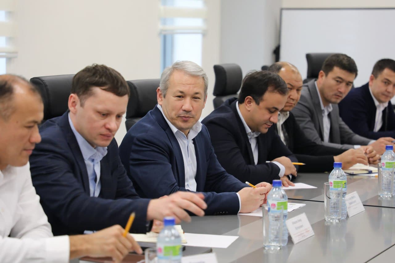 О сотрудничестве АО «Узбекский комбинат технологических металлов» и Университета геологических наук