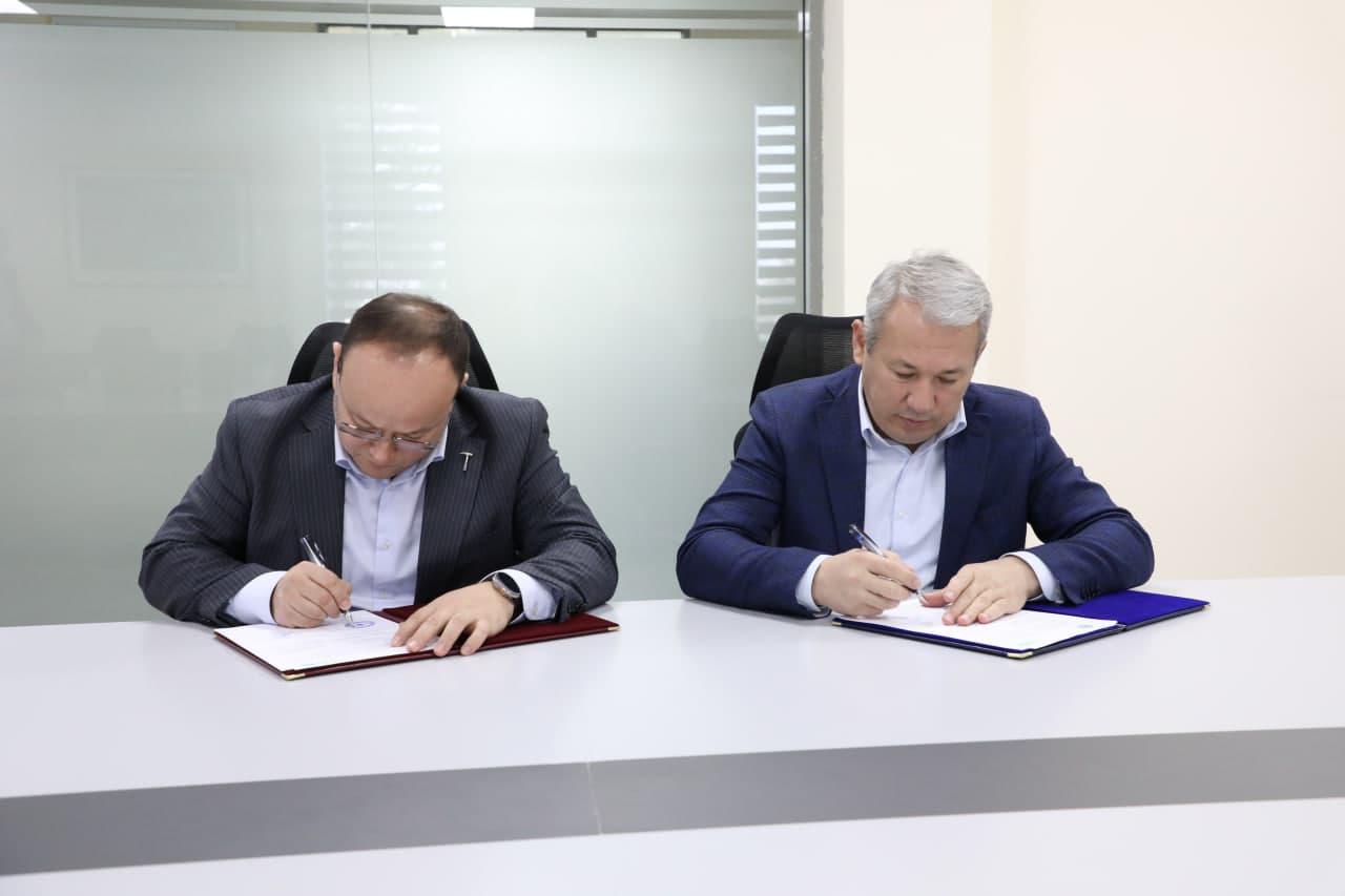 “O‘zbek geologiya qidiruv” AJ: O‘zbekiston texnologik metallar kombinati bilan hamkorlikdagi loyihalar muhokama qilindi