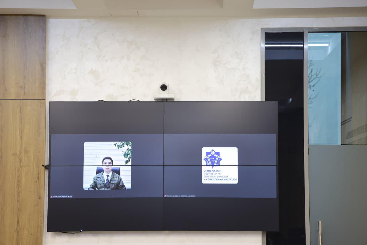 A dialogue on the module ‘Hokim Murojaati’ was organized between local public authorities and the Ministry of Mining Industry and Geology