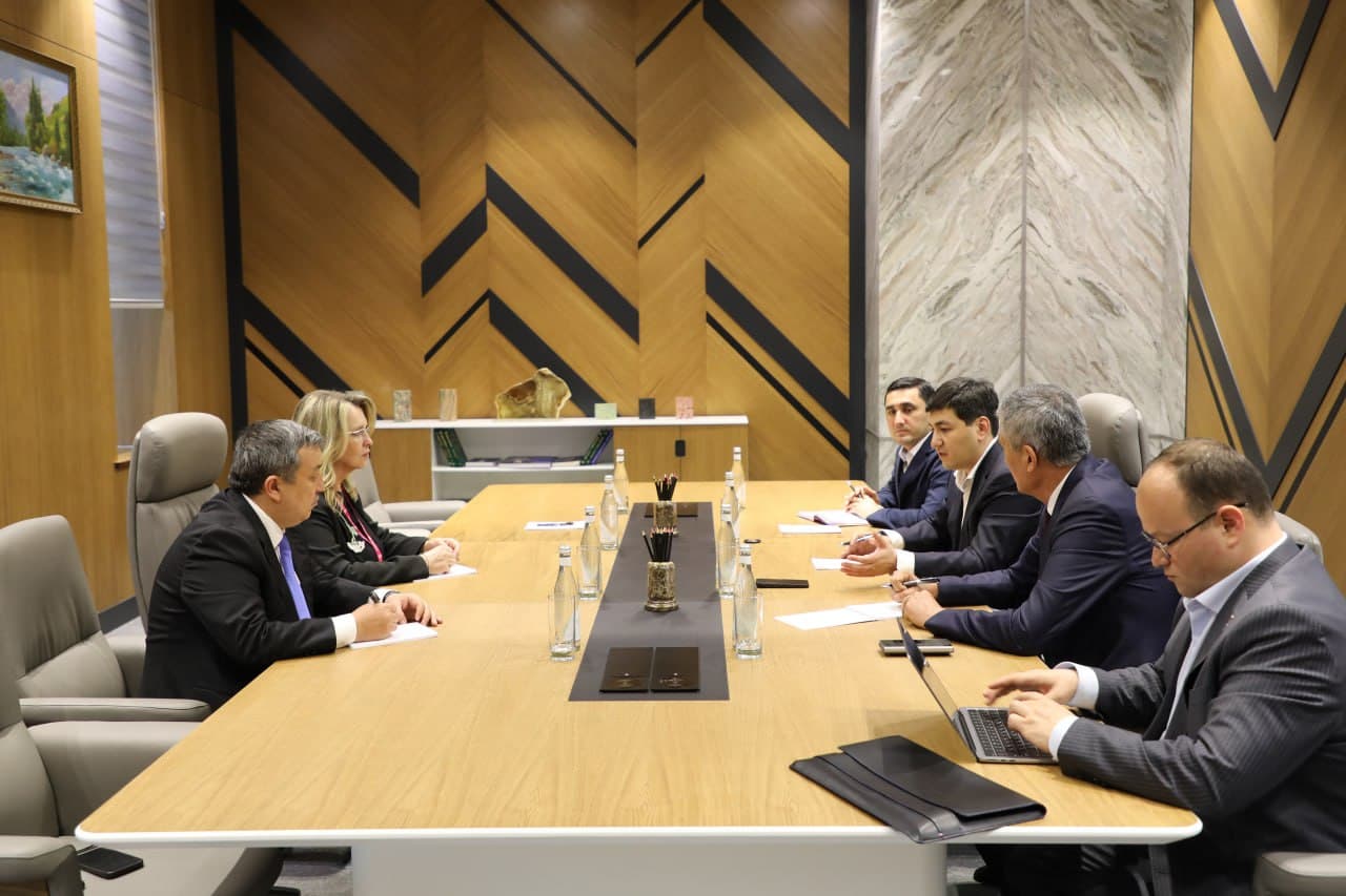 Discussions Held on the Establishment of the Advanced Engineering School “GeoMetTex”