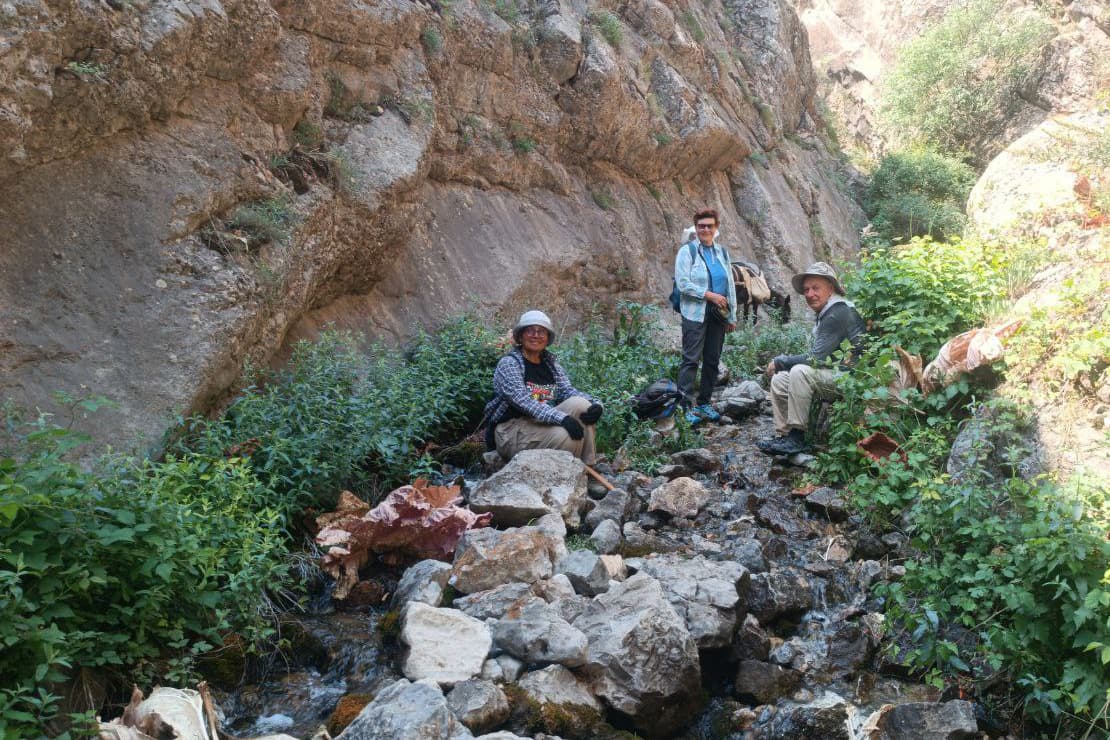 As Part of Geological Cooperation, Field Research Conducted in the Kitab Geological Park
