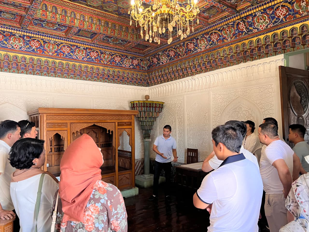 A Trip to Fergana Region Organised for Employees of the Ministry of Mining Industry and Geology