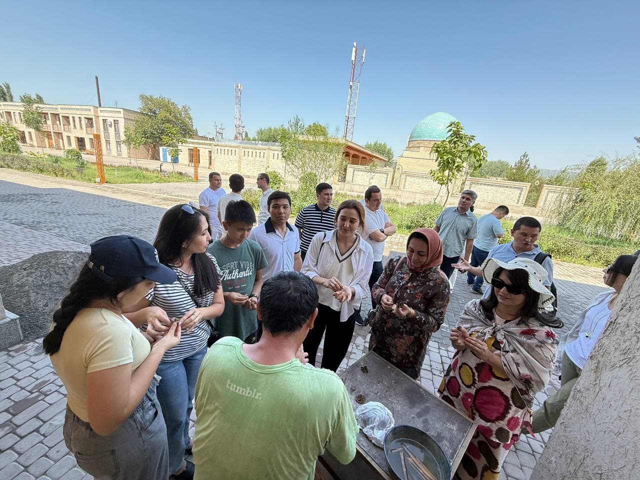 A Trip to Fergana Region Organised for Employees of the Ministry of Mining Industry and Geology