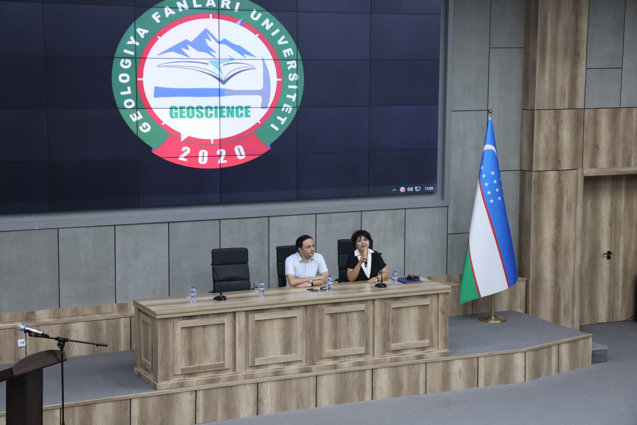 Meeting on the theme “Enlightenment Against Ignorance” held at the Ministry of Mining Industry and Geology