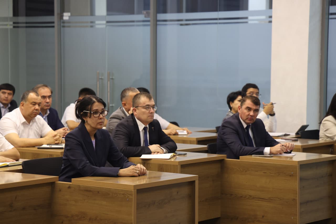 Tog‘-kon sanoati va geologiya vaziri rahbarligida yig‘ilish o‘tkazildi