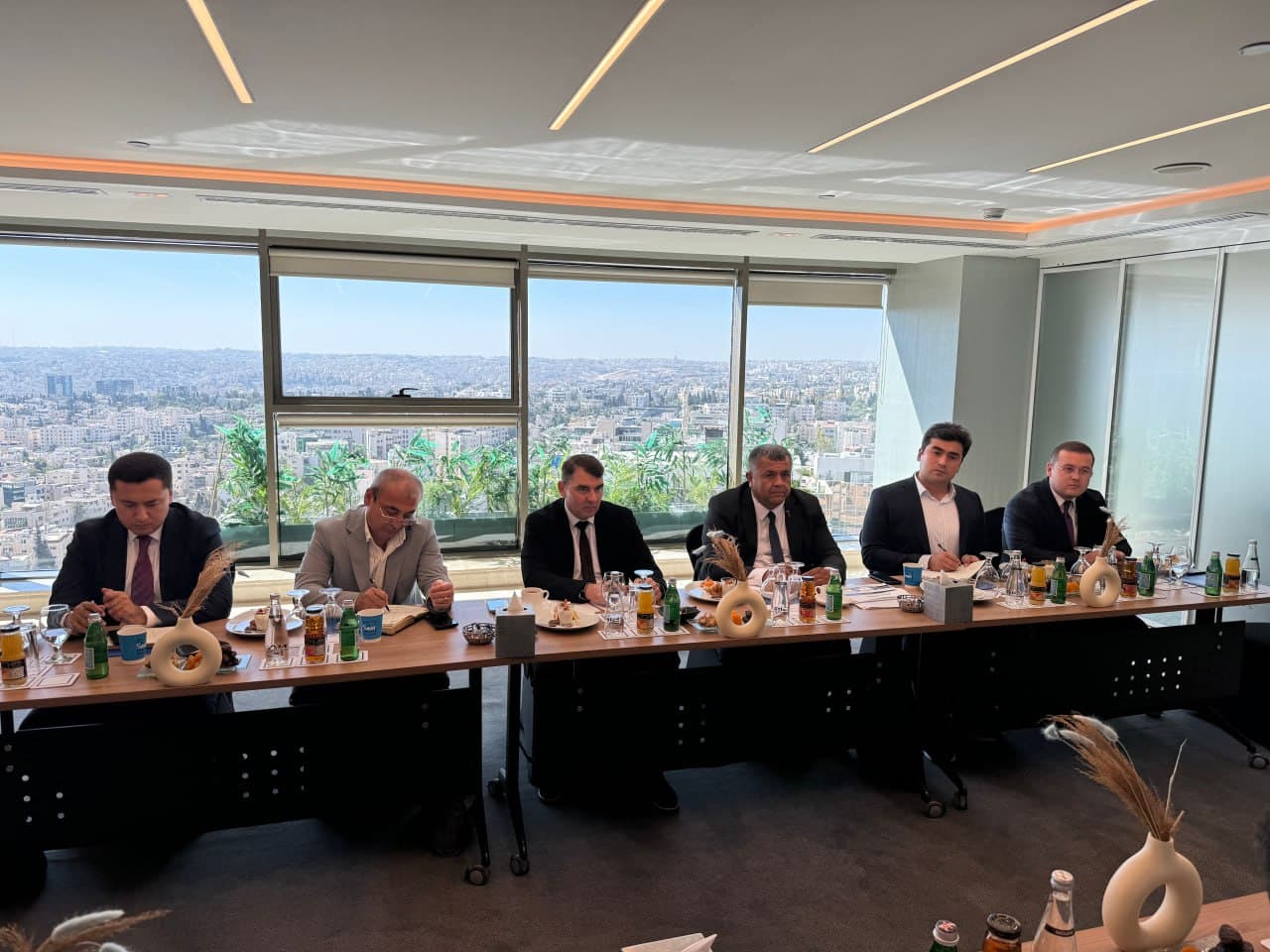 Расширяется сотрудничество Узбекистана и Иордании в сфере геологии