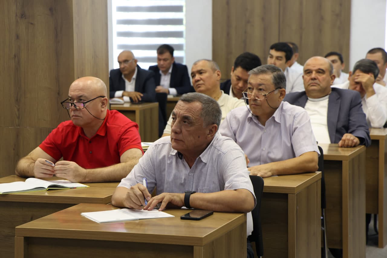 A Seminar on Combating Corruption Held at the Ministry of Mining Industry and Geology