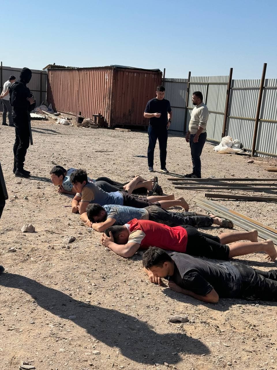 “Kontexnazorat” Inspection Conducts Internal Investigations at Sites in Bukhara and Navoi Regions