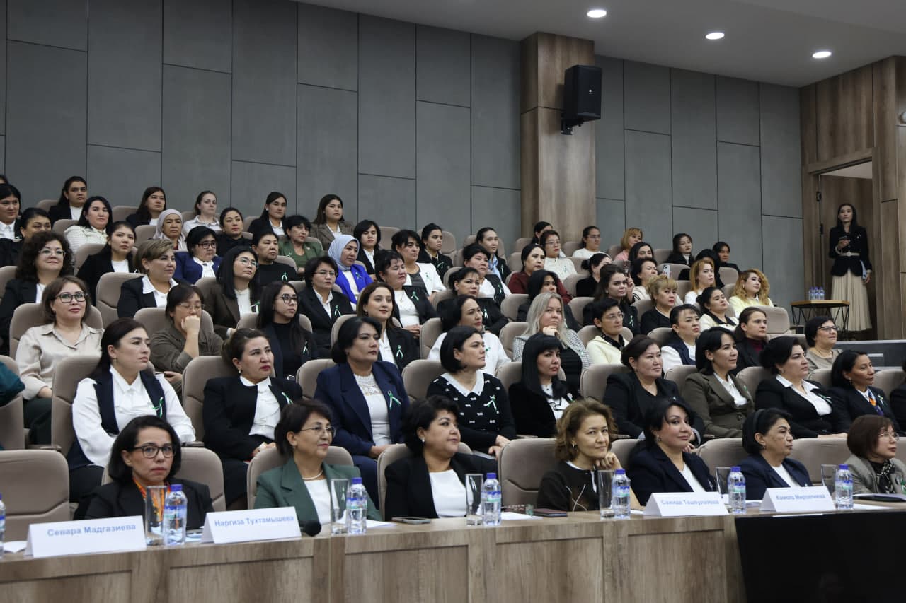 Meeting of the International Community of Women Leaders Held at the Ministry