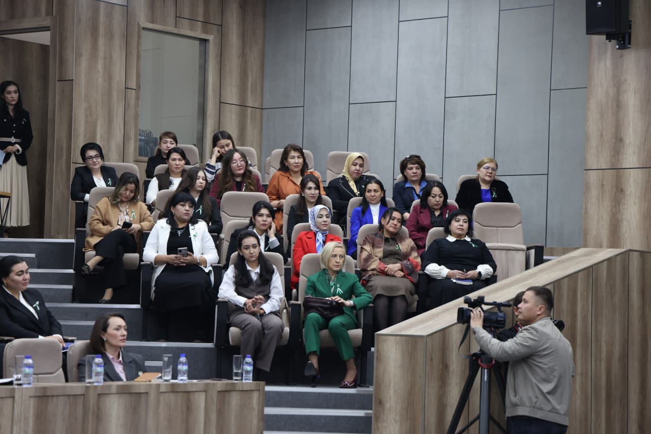 Meeting of the International Community of Women Leaders Held at the Ministry