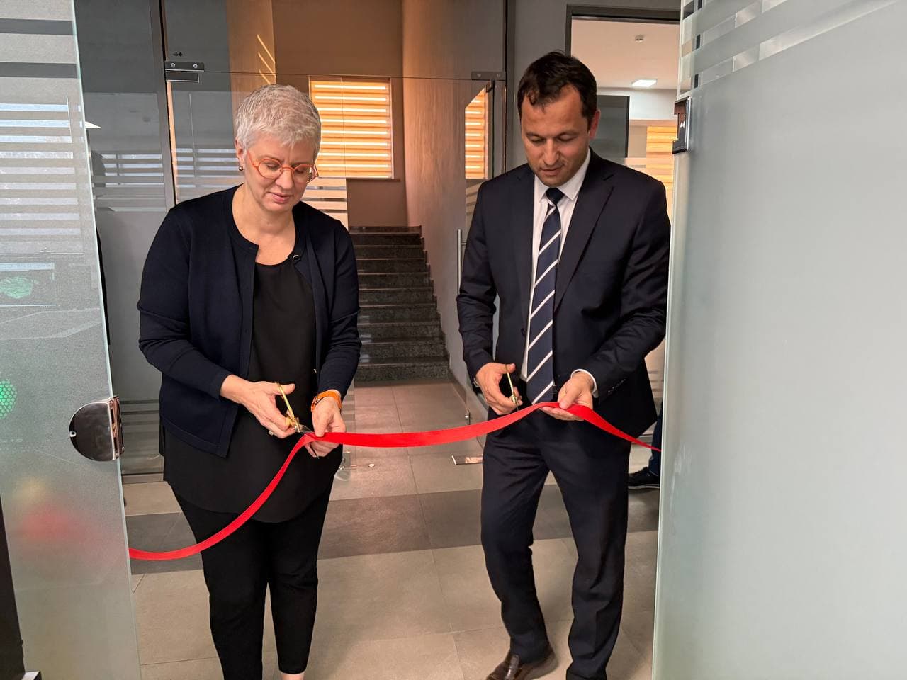 A meeting was held with a delegation led by the Vice President of SLB