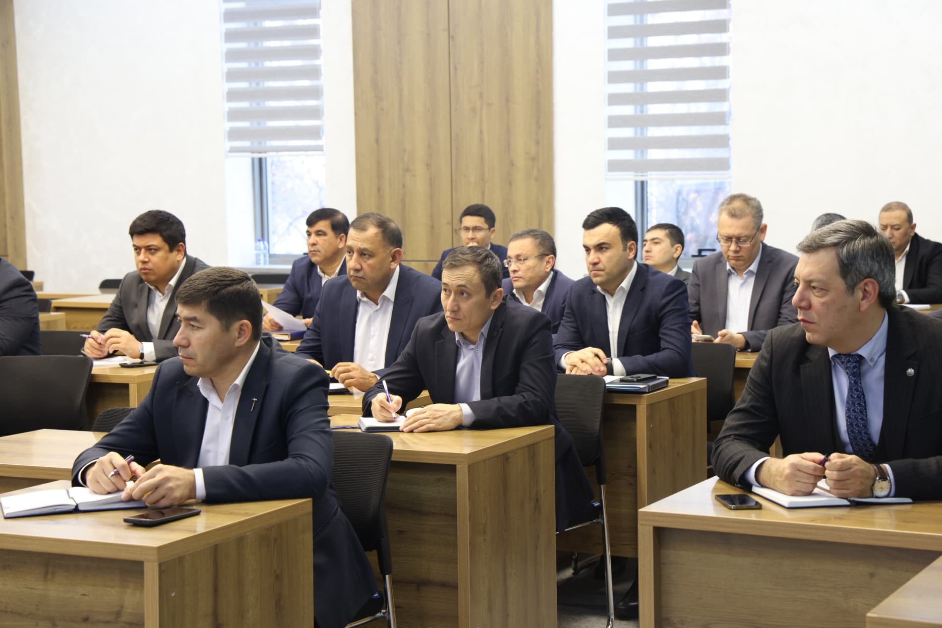 В Министерстве горнодобывающей промышленности и геологии проведен семинар-тренинг по эффективному выявлению, оценке, снижению и мониторингу финансовых и других рисков