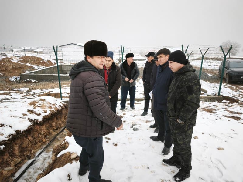 Urgut tumanida qishloq xoʻjaligi yerlarini yer osti suvlari hisobiga oʻzlashtirish masalasi joyiga chiqqan holda oʻrganildi