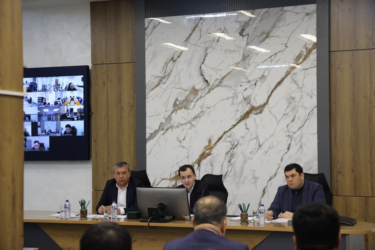 Tog‘-kon sanoati va geologiya vazirligida joriy faoliyatning tanqidiy tahliliga bag‘ishlangan yig‘ilish bo‘lib o‘tdi