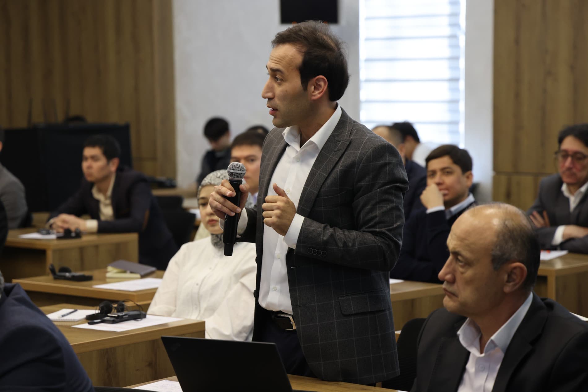 A seminar was organised in cooperation with the World Bank and PwC