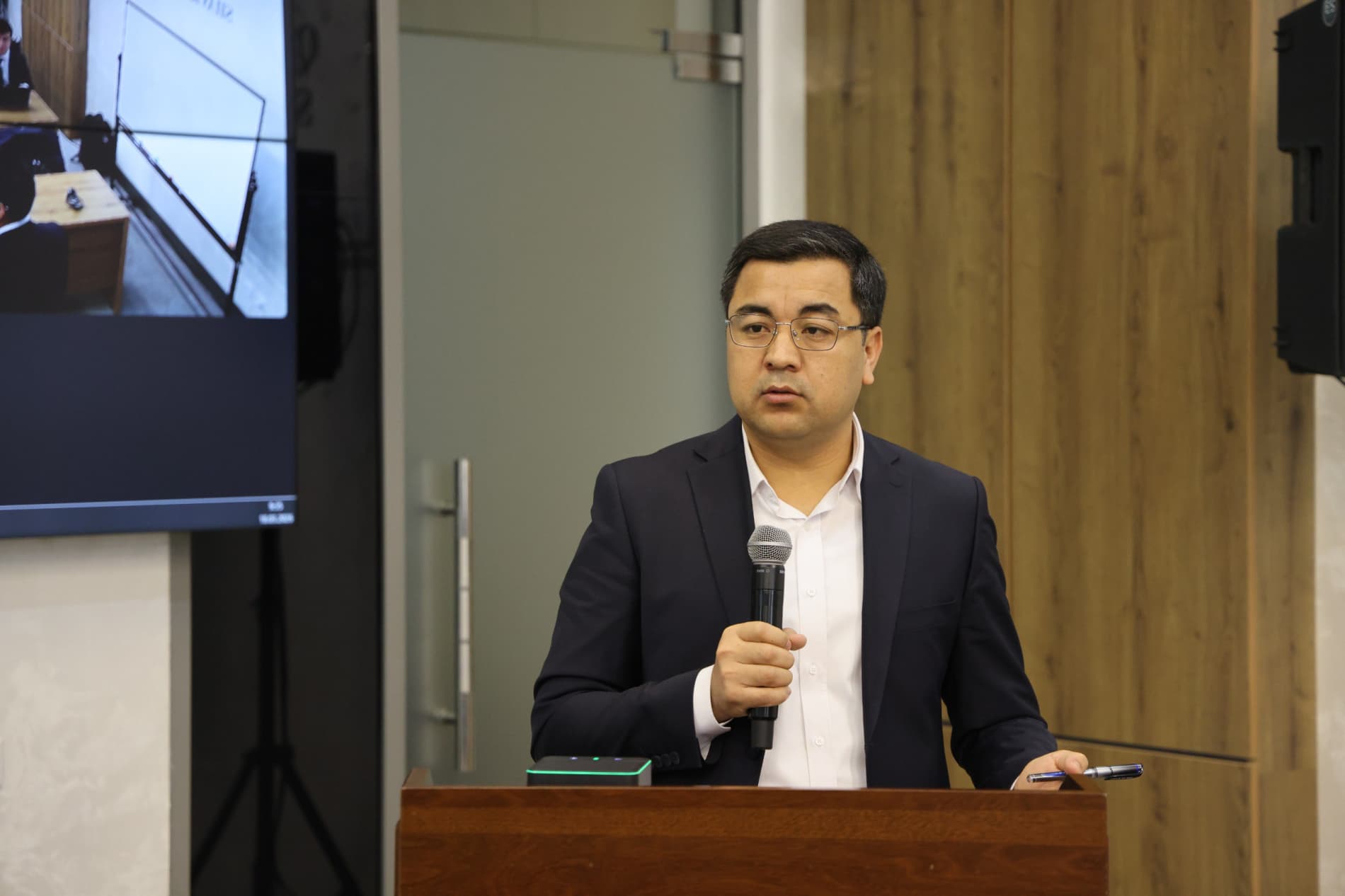 A seminar was organised in cooperation with the World Bank and PwC