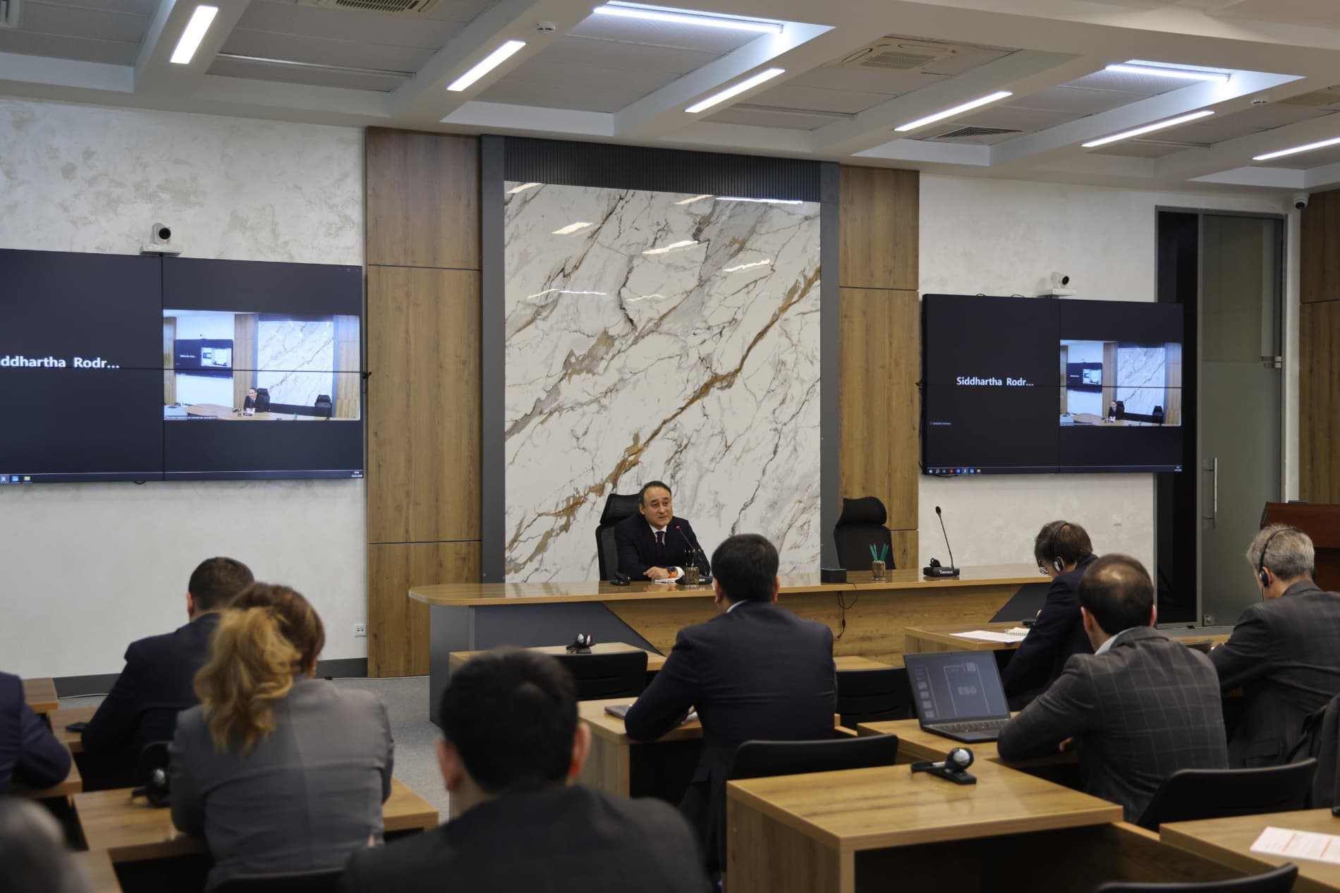 A seminar was organised in cooperation with the World Bank and PwC