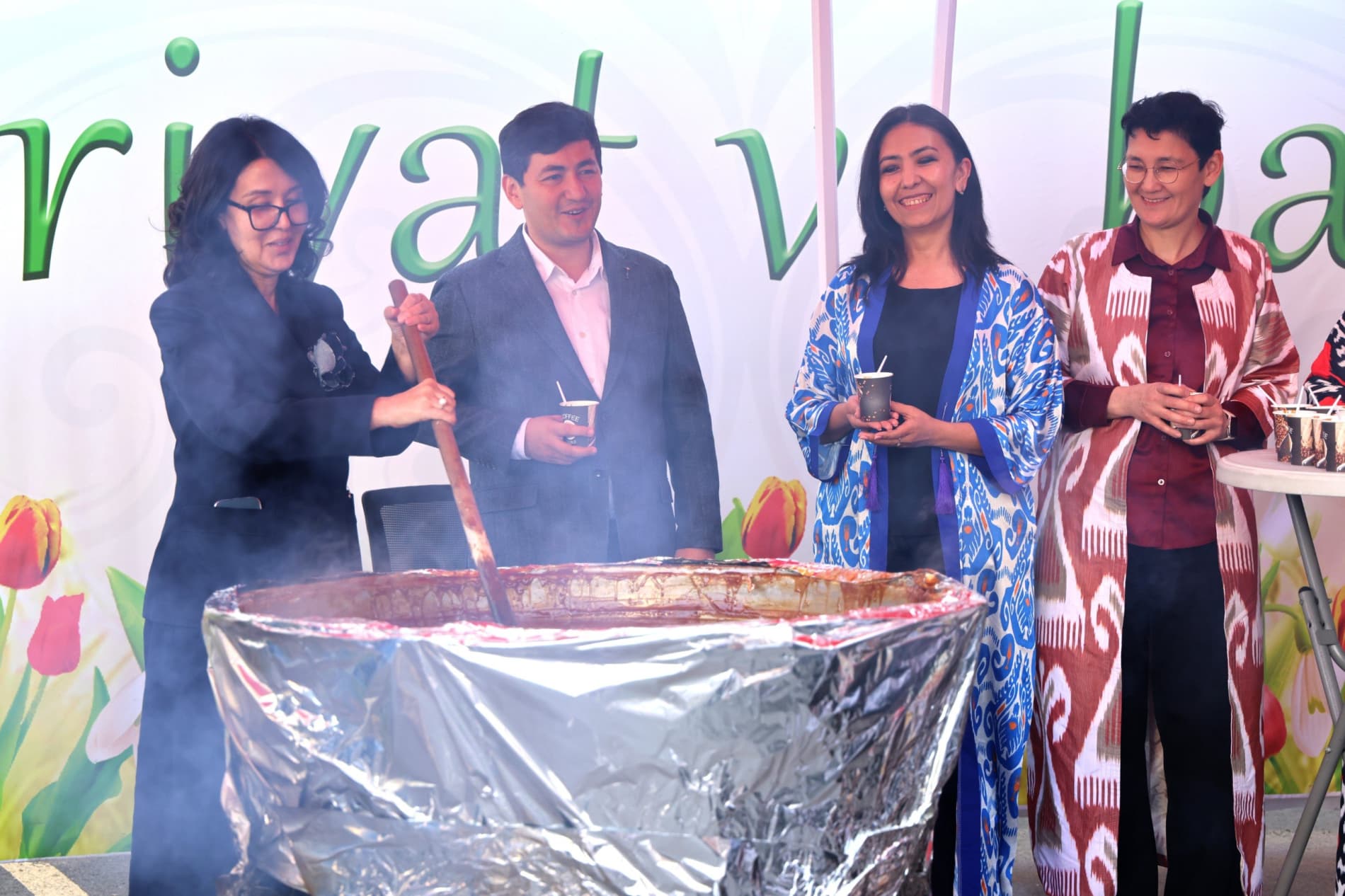 A ceremonial event is being held under the slogan “Glorifying Navruz means glorifying the human being”