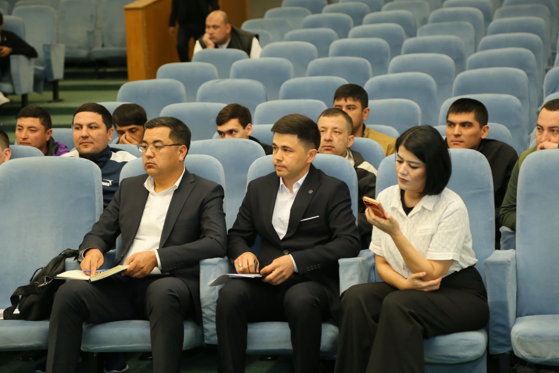 В городе Бекабаде проведен выездной прием