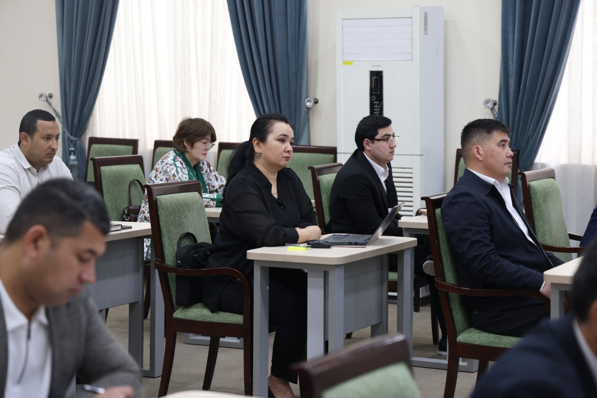 “O‘zbek geologiya qidiruv” AJ faoliyati muhokama qilindi