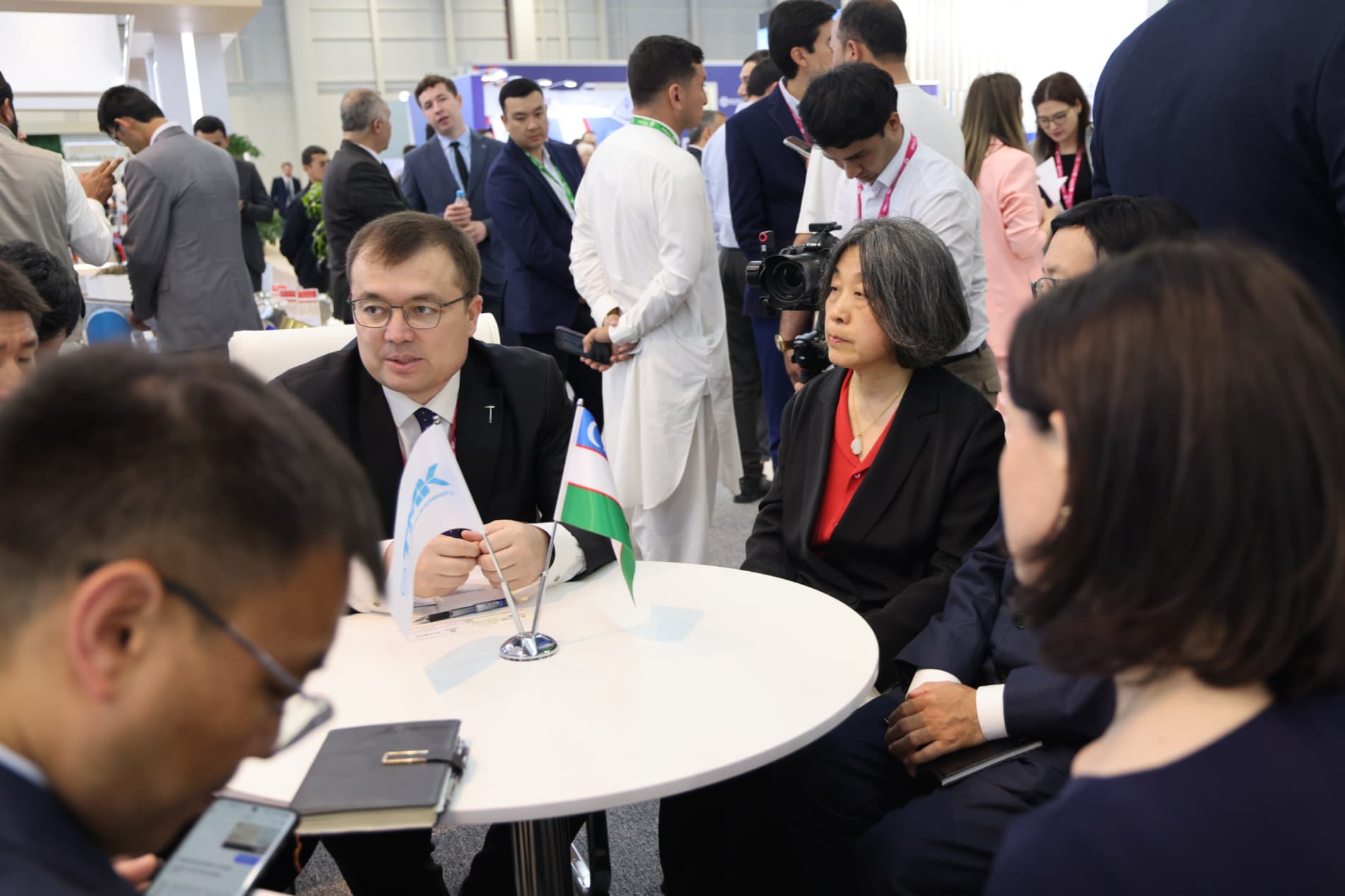 “INNOPROM. Markaziy Osiyo” sanoat ko‘rgazmasida bir qator xorijiy kompaniyalar vakillari bilan uchrashuvlar o‘tkazildi