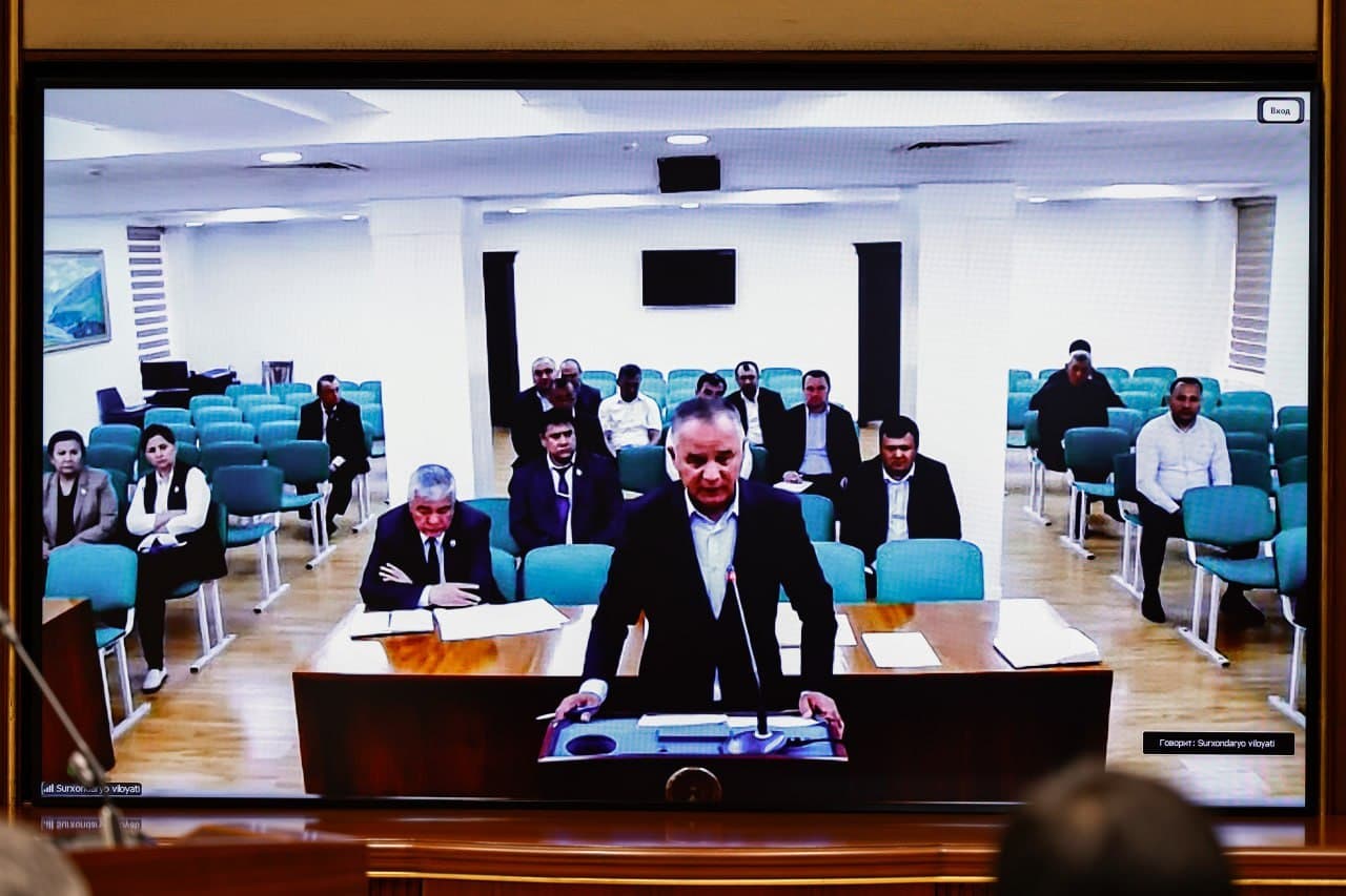 Tog‘-kon sanoati va geologiya vazirligi vakillari Parlament komissiyasi yig‘ilishida ishtirok etishdi