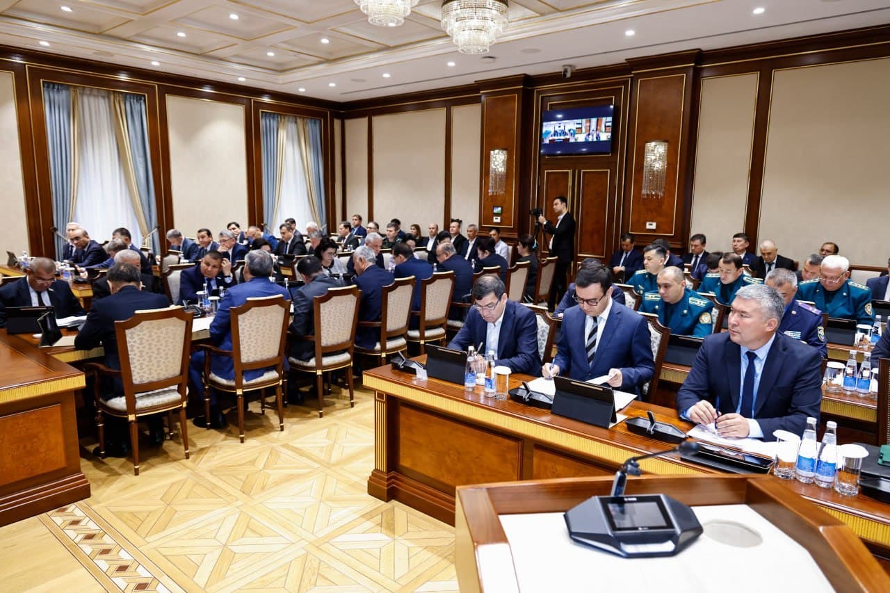 Tog‘-kon sanoati va geologiya vazirligi vakillari Parlament komissiyasi yig‘ilishida ishtirok etishdi