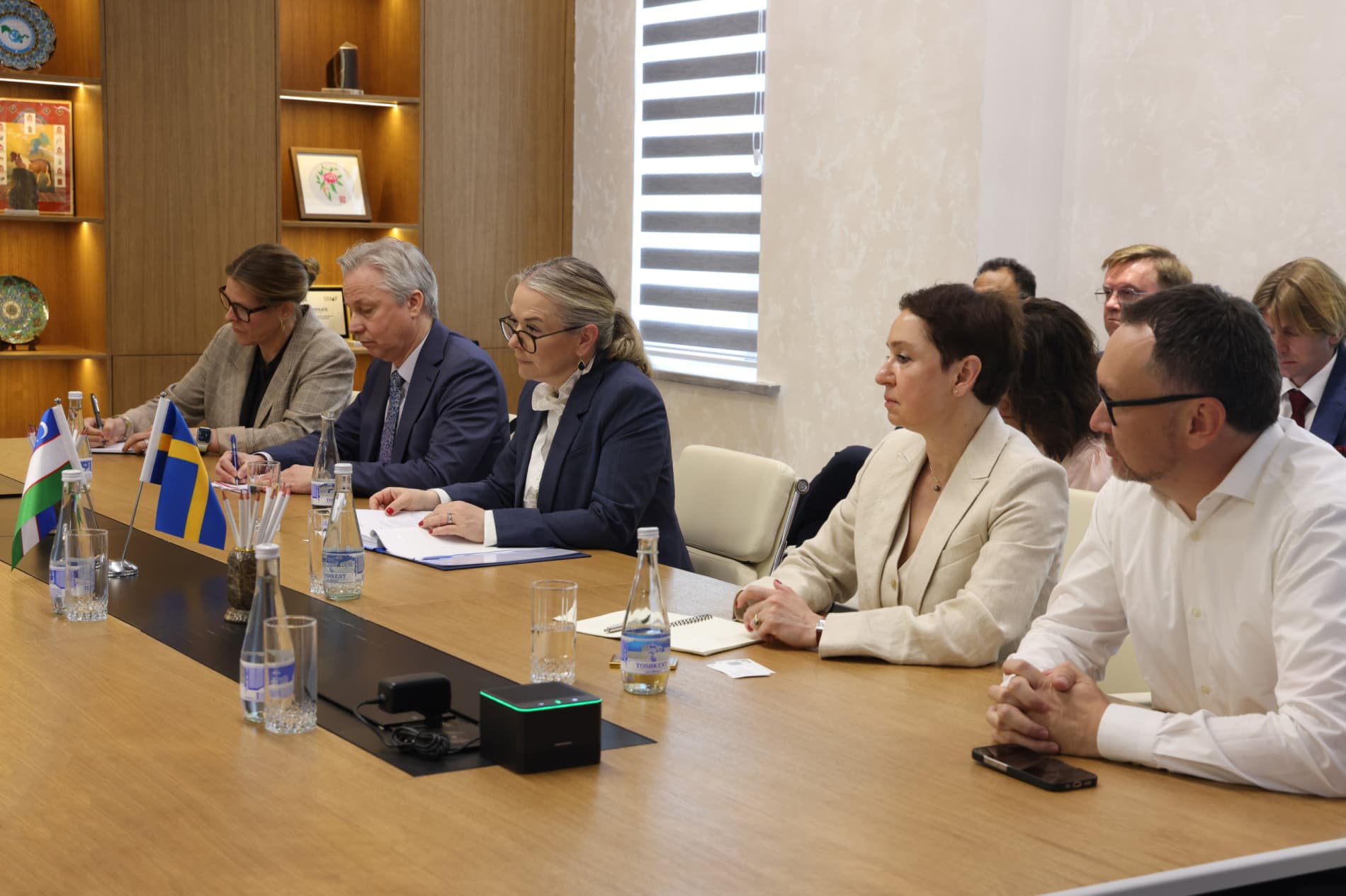 Shvetsiya Qirolligi Tashqi ishlar vazirligining xalqaro rivojlanish hamkorligi va tashqi savdo bo‘yicha davlat kotibi boshchiligidagi delegatsiya bilan uchrashuv o‘tkazildi