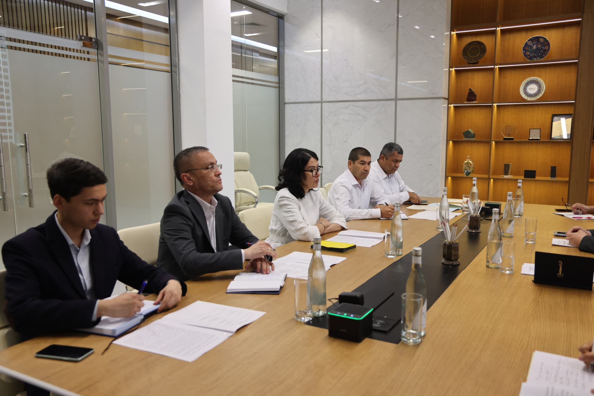 Meeting Held with a Delegation Led by the Chairman of SNURDC