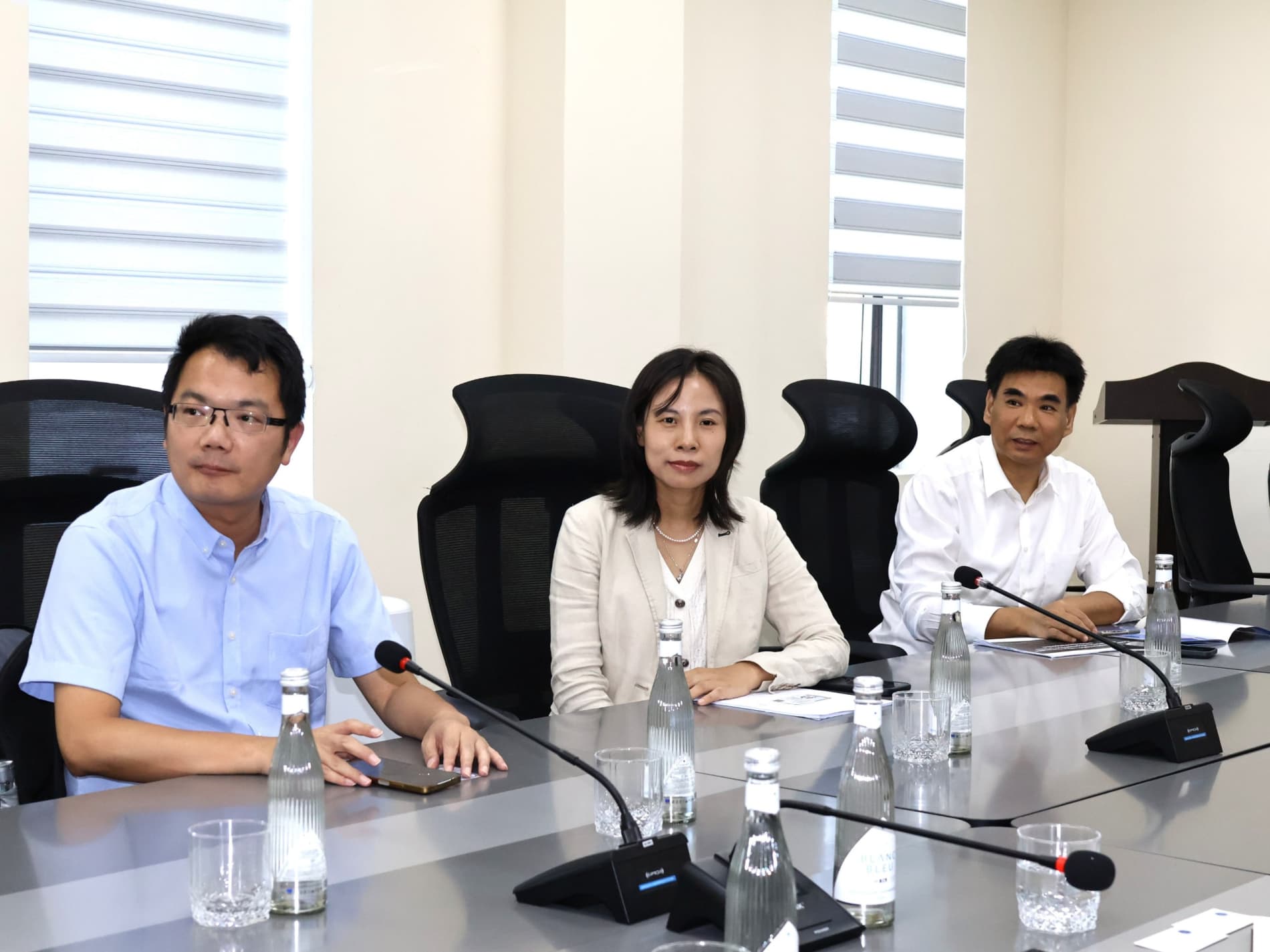 Scientific Dialogue in Geology and Mining