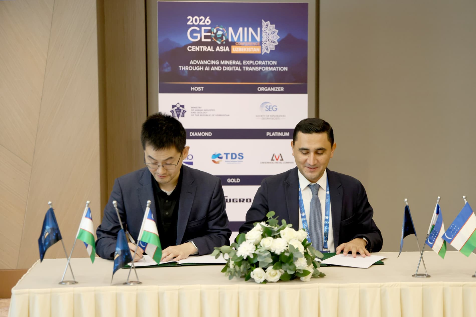 GEOMIN 2026 xalqaro konferensiyasining birinchi kuni: ochilish marosimi, vazirliklar paneli, sohaning dolzarb mavzulari muhokamasi