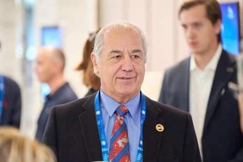 Президент Общества геофизиков-разведчиков (SEG) Рокко Детому поделился своим взглядом на развитие горно-геологической отрасли страны