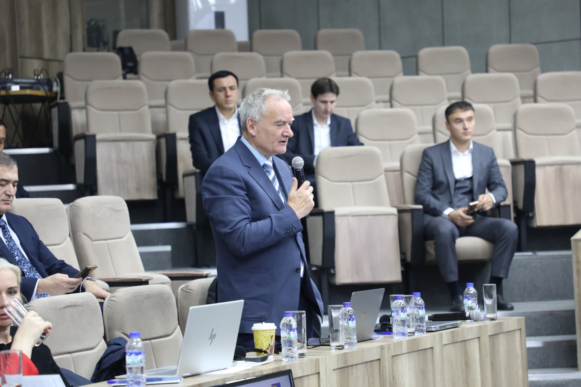 Seminar with EBRD consultants underway in Tashkent