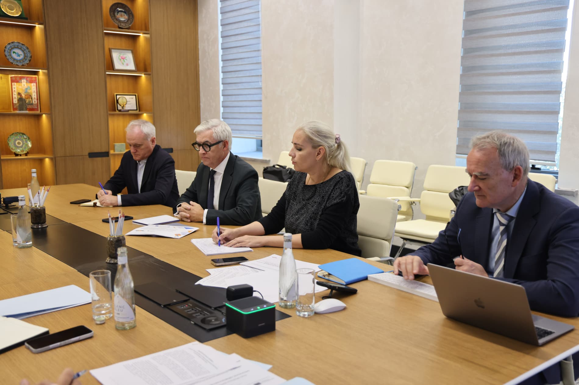 Meeting Held with Experts from the European Bank for Reconstruction and Development