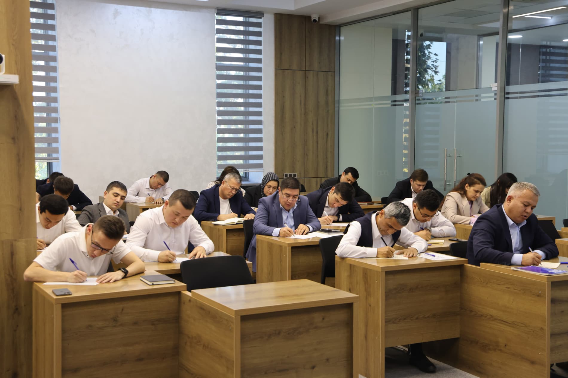 A Dictation Held under the Slogan ‘My Uzbek Language Is My Soul’