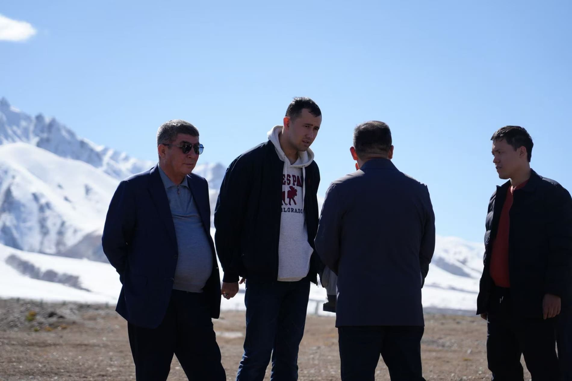 Ministry Representatives Visit JDB Group Facilities During Working Trip to China